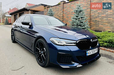 Седан BMW 5 Series 2017 в Киеве