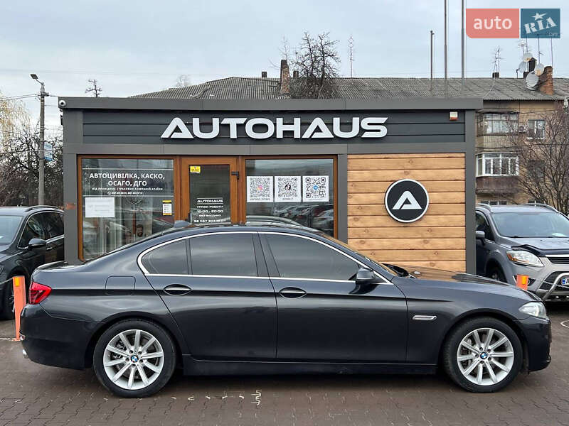 Седан BMW 5 Series 2015 в Житомирі