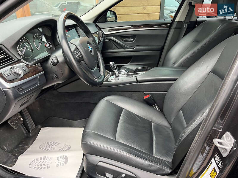 Седан BMW 5 Series 2015 в Житомирі