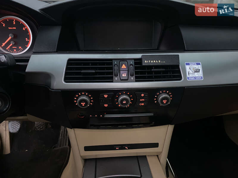Універсал BMW 5 Series 2006 в Рівному фото 31 Універсал BMW 5 Series 2006 в Рівному