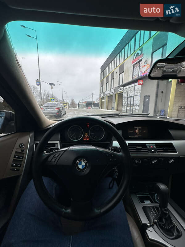 Седан BMW 5 Series 2003 в Виннице