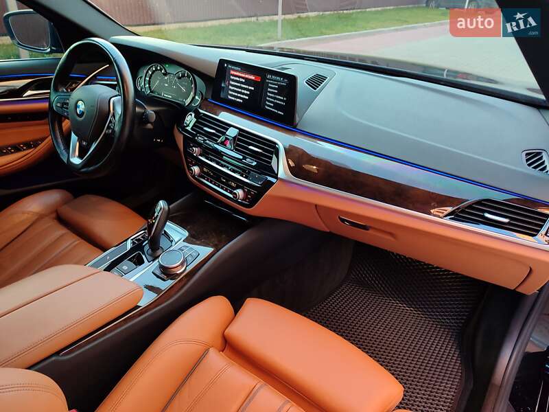 Седан BMW 5 Series 2018 в Ивано-Франковске фото 38 Седан BMW 5 Series 2018 в Ивано-Франковске