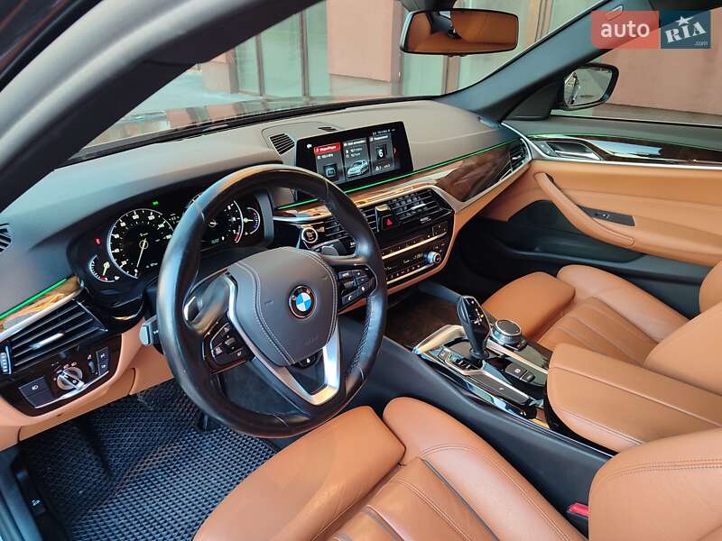 Седан BMW 5 Series 2018 в Ивано-Франковске фото 46 Седан BMW 5 Series 2018 в Ивано-Франковске