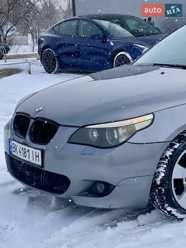 Седан BMW 5 Series 2005 в Тернополі