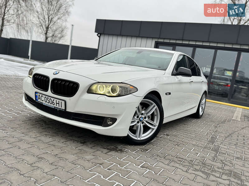 BMW 5 Series 2012