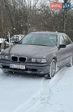 Седан BMW 5 Series 1999 в Львові