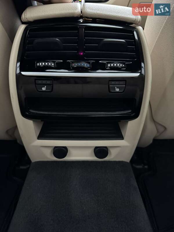 Седан BMW 5 Series 2017 в Камне-Каширском