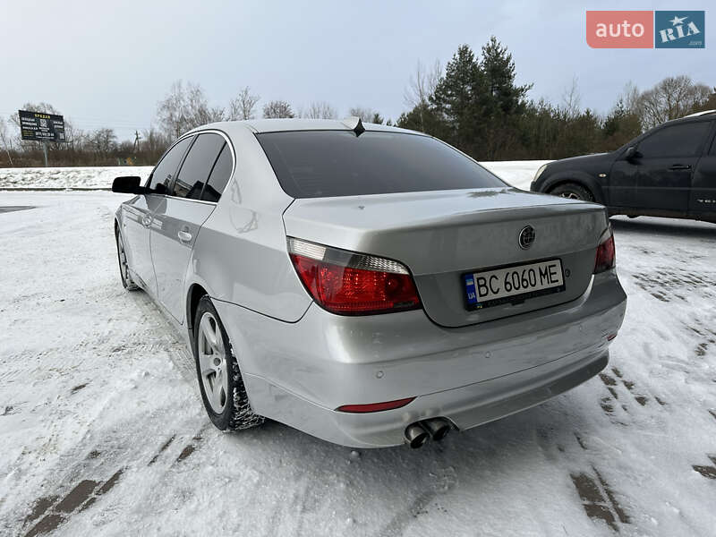 Седан BMW 5 Series 2005 в Яворові
