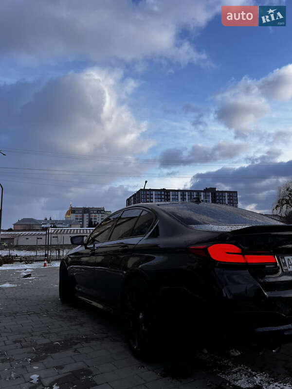 Седан BMW 5 Series 2019 в Ивано-Франковске фото 9 Седан BMW 5 Series 2019 в Ивано-Франковске