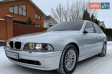 Седан BMW 5 Series 2002 в Виннице