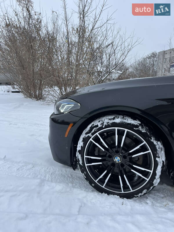 Седан BMW 5 Series 2013 в Чернігові