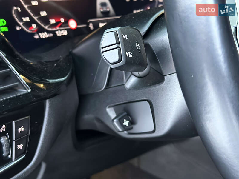 Седан BMW 5 Series 2020 в Тернополе