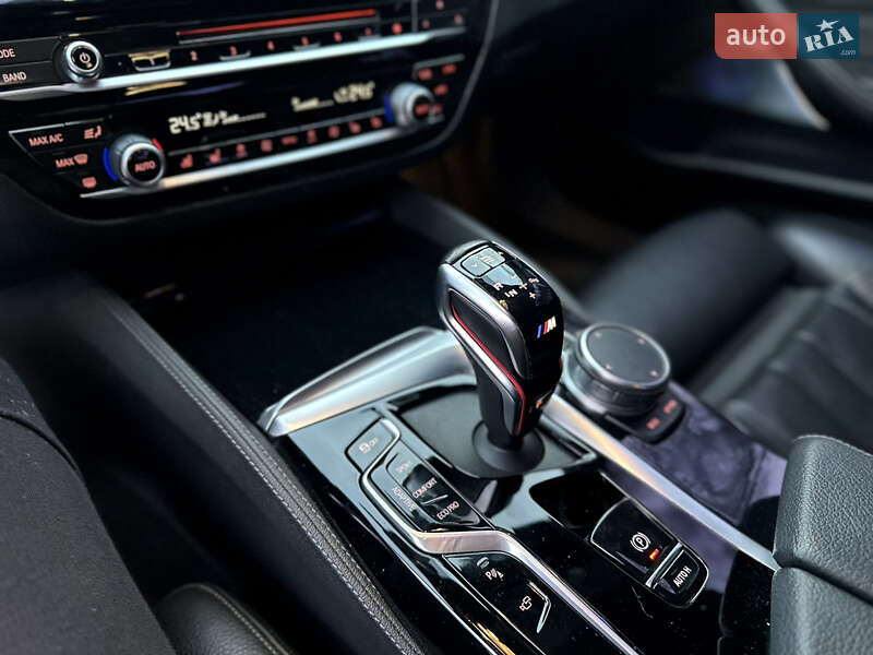 Седан BMW 5 Series 2020 в Тернополе