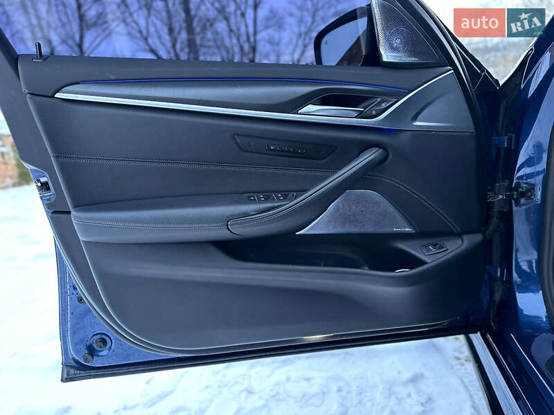 Седан BMW 5 Series 2020 в Тернополе