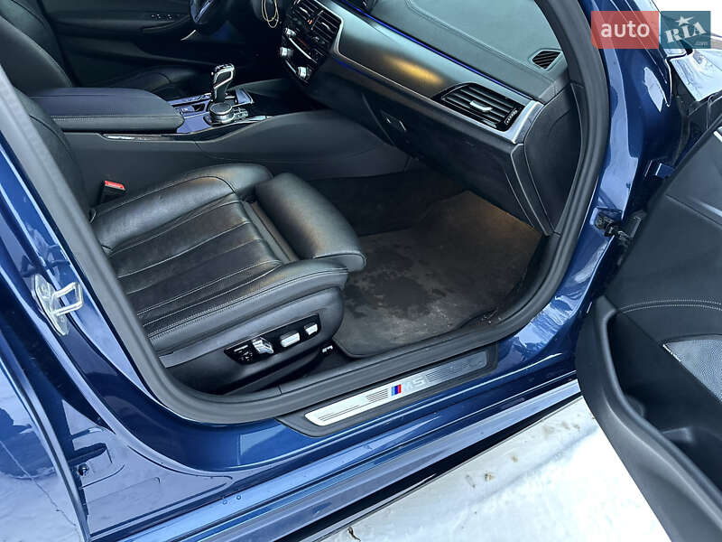 Седан BMW 5 Series 2020 в Тернополе
