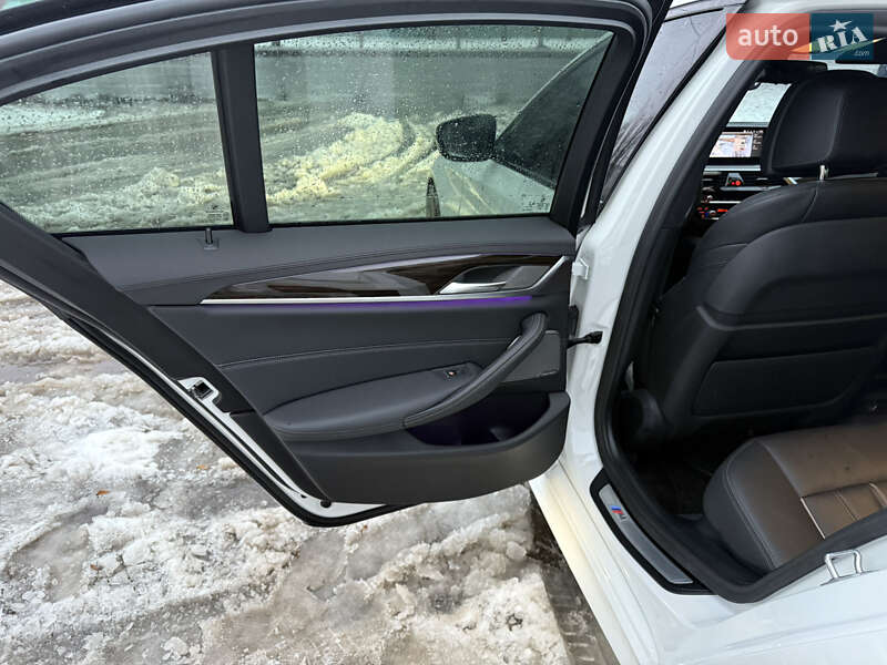 Седан BMW 5 Series 2020 в Харькове фото 13 Седан BMW 5 Series 2020 в Харькове