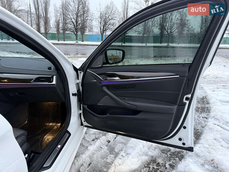 Седан BMW 5 Series 2020 в Харькове фото 19 Седан BMW 5 Series 2020 в Харькове