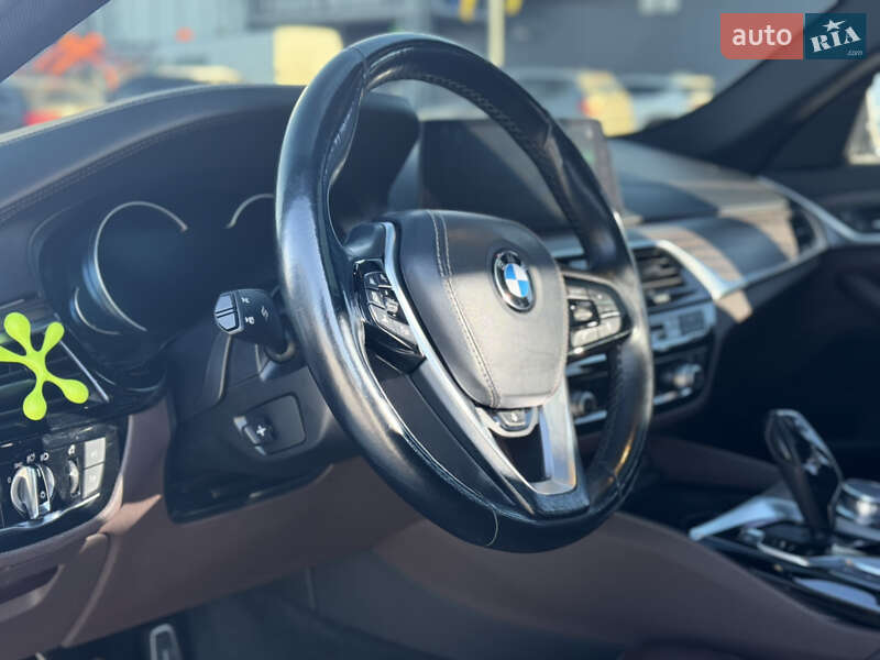 Седан BMW 5 Series 2017 в Киеве фото 8 Седан BMW 5 Series 2017 в Киеве