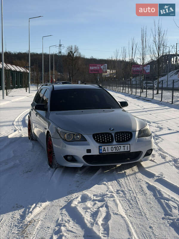 Универсал BMW 5 Series 2004 в Киеве