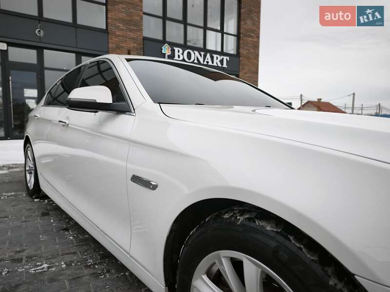 Седан BMW 5 Series 2014 в Вінниці