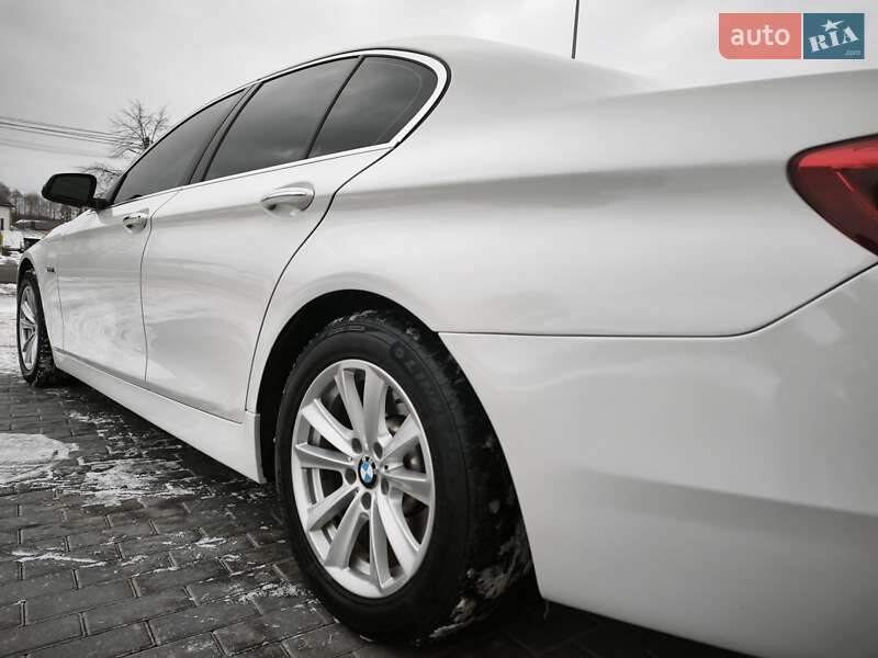 Седан BMW 5 Series 2014 в Вінниці