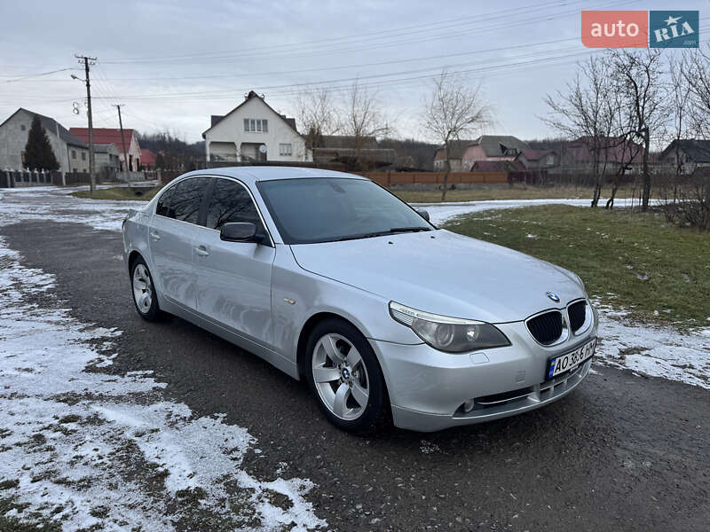 Седан BMW 5 Series 2004 в Хусте фото Седан BMW 5 Series 2004 в Хусте