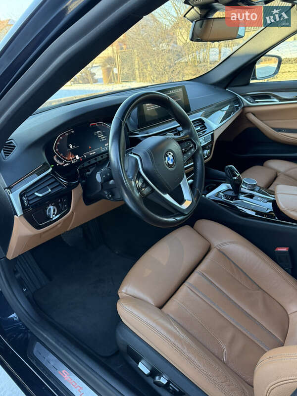 Седан BMW 5 Series 2019 в Львове фото 14 Седан BMW 5 Series 2019 в Львове