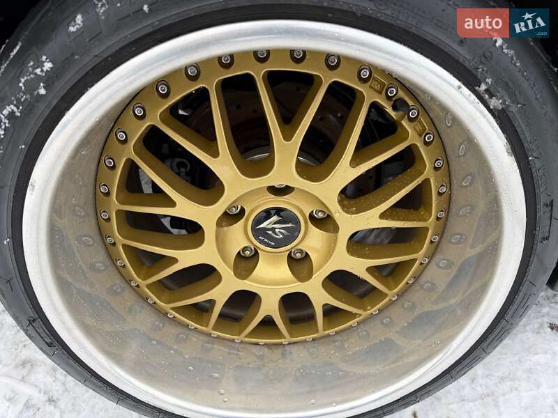 Седан BMW 5 Series 1982 в Киеве