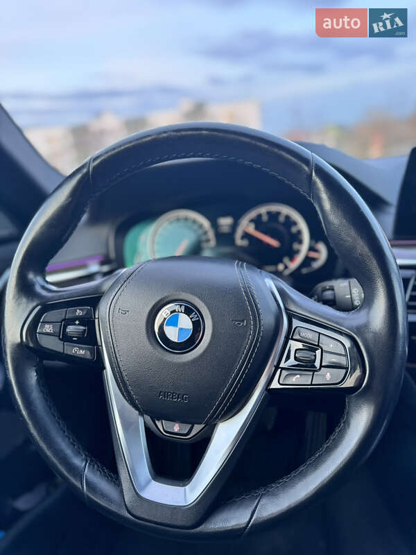 Універсал BMW 5 Series 2017 в Львові фото 16 Універсал BMW 5 Series 2017 в Львові
