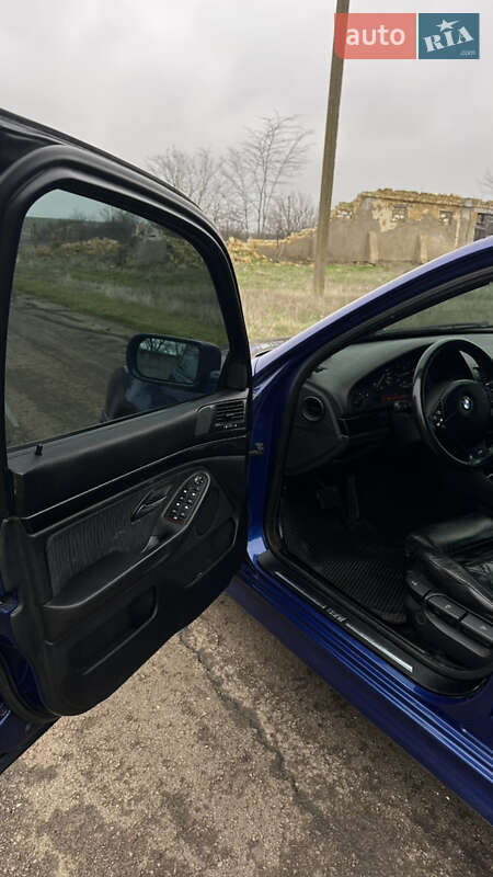 Универсал BMW 5 Series 2000 в Одессе