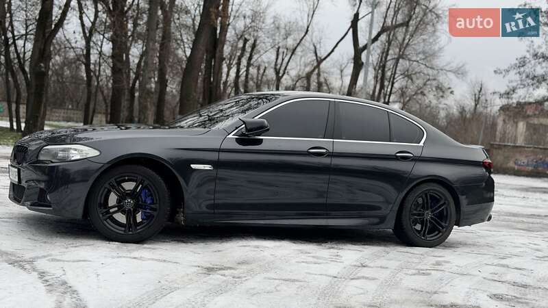 Седан BMW 5 Series 2012 в Кривом Роге