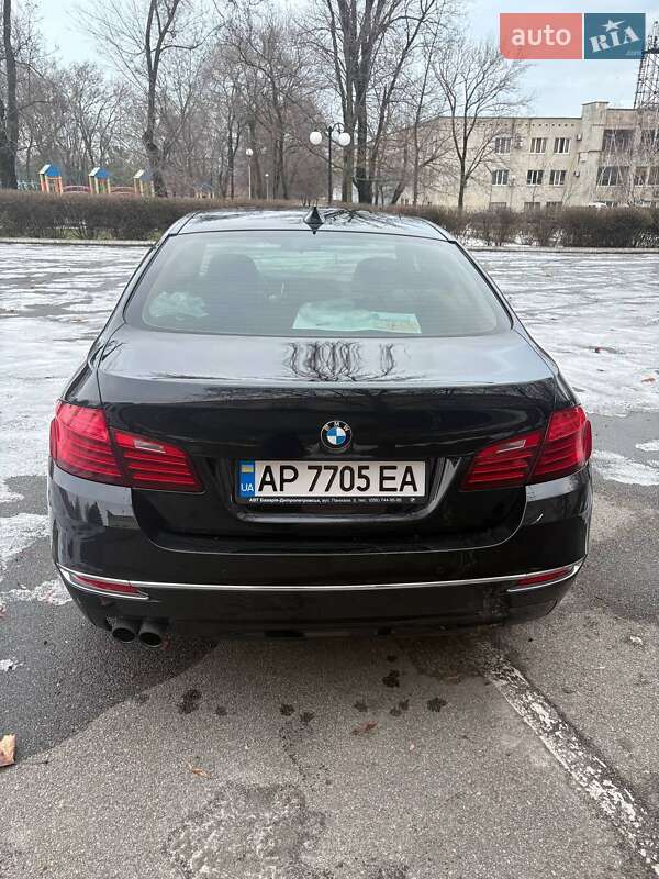 Седан BMW 5 Series 2015 в Запорожье
