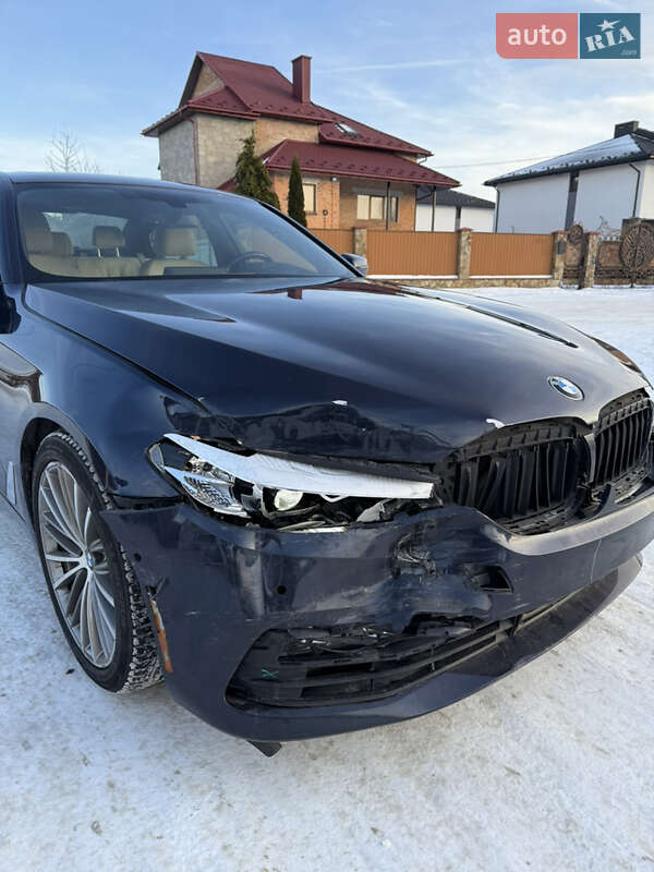 Седан BMW 5 Series 2017 в Львове
