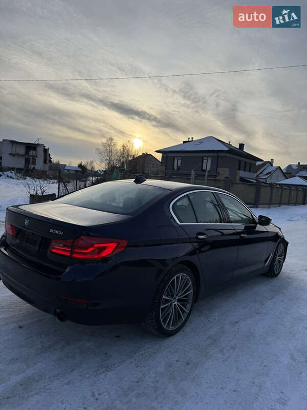 Седан BMW 5 Series 2017 в Львове
