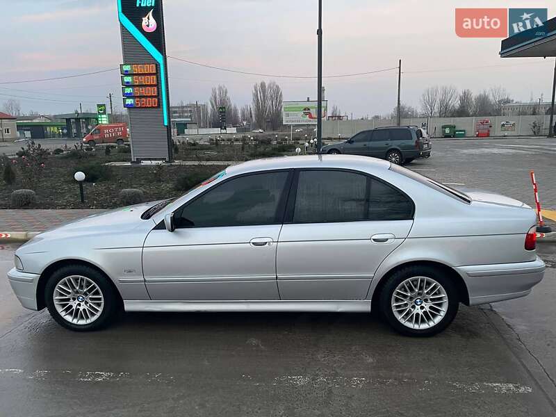 Седан BMW 5 Series 2003 в Белгороде-Днестровском фото 5 Седан BMW 5 Series 2003 в Белгороде-Днестровском