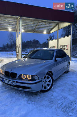 Седан BMW 5 Series 1998 в Львове