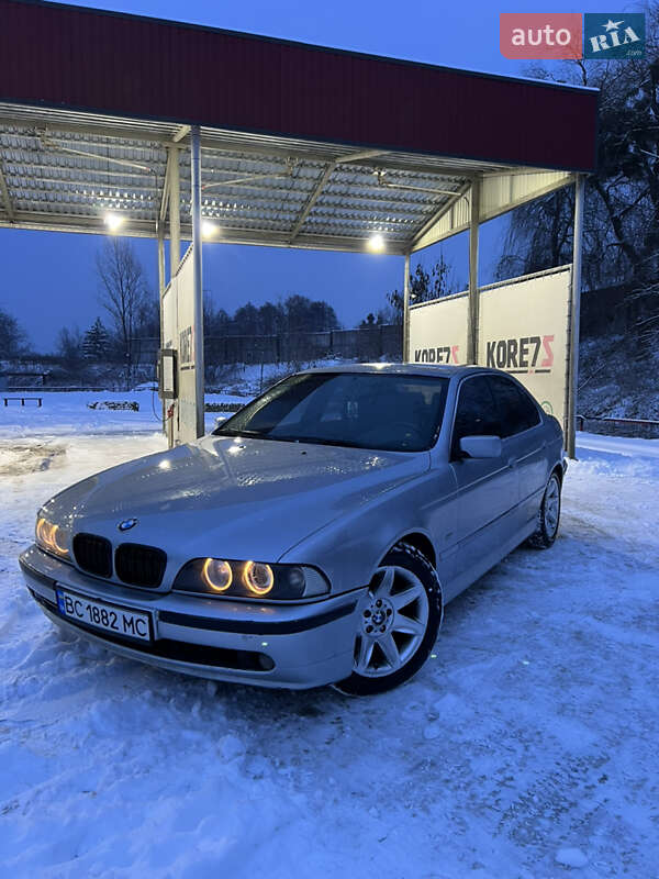BMW 5 Series 1998