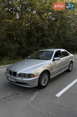 Седан BMW 5 Series 2001 в Славуте
