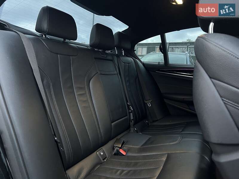Седан BMW 5 Series 2018 в Львові фото 23 Седан BMW 5 Series 2018 в Львові