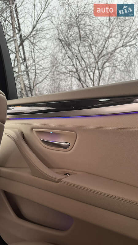 Универсал BMW 5 Series 2013 в Калуше