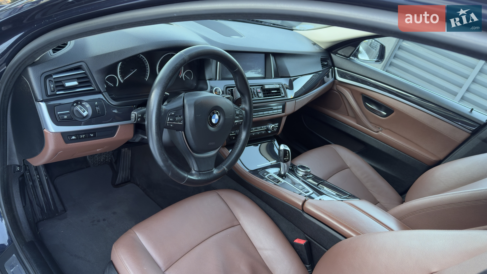 2013 BMW 5er - мініатюра 12