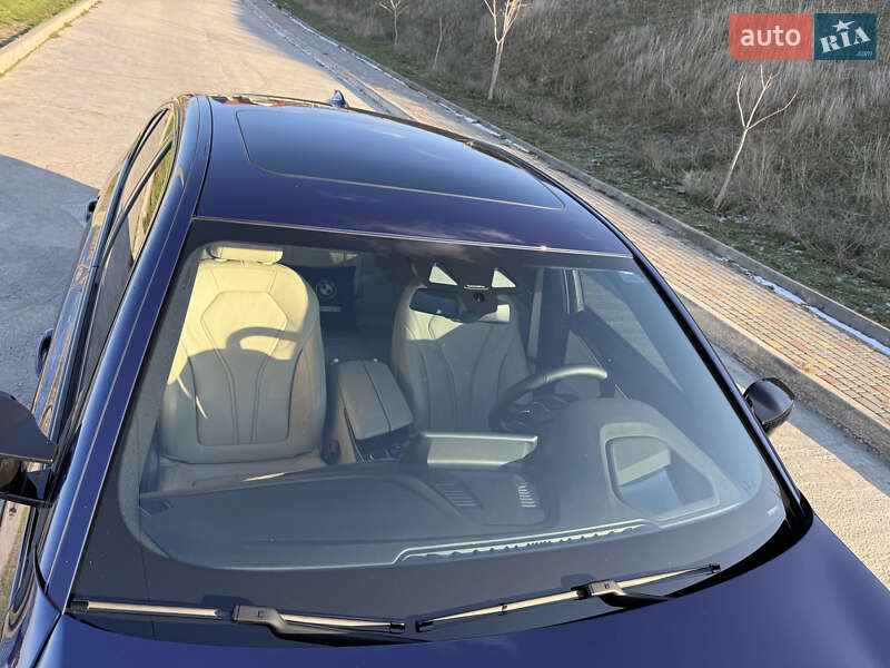 Седан BMW 5 Series 2018 в Николаеве