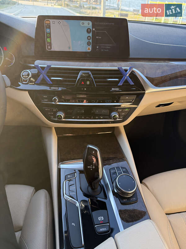 Седан BMW 5 Series 2018 в Николаеве