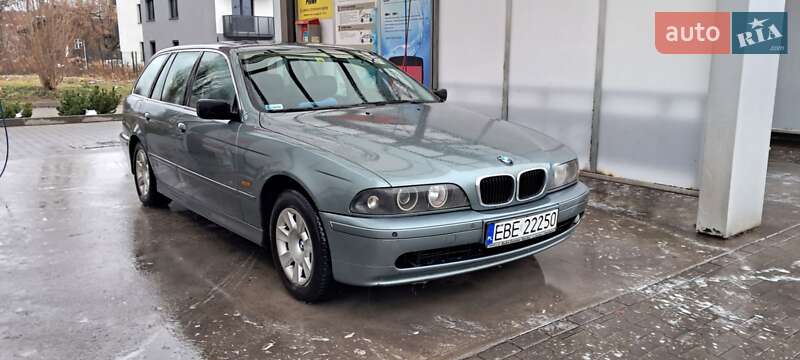 BMW 5 Series 2001