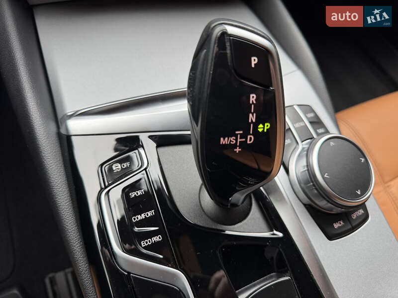 Универсал BMW 5 Series 2021 в Мукачево