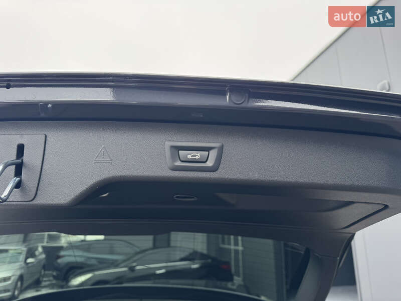 Универсал BMW 5 Series 2021 в Мукачево