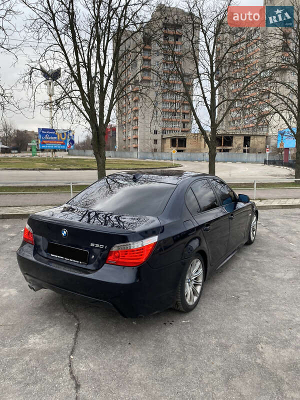 Седан BMW 5 Series 2007 в Днепре