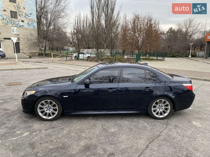 Седан BMW 5 Series 2007 в Днепре