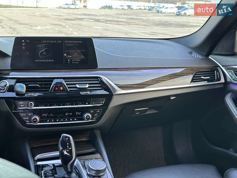 Седан BMW 5 Series 2017 в Ужгороде фото 13 Седан BMW 5 Series 2017 в Ужгороде