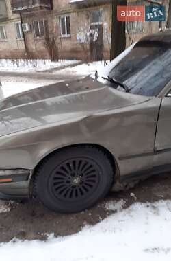 Седан BMW 5 Series 1991 в Киеве